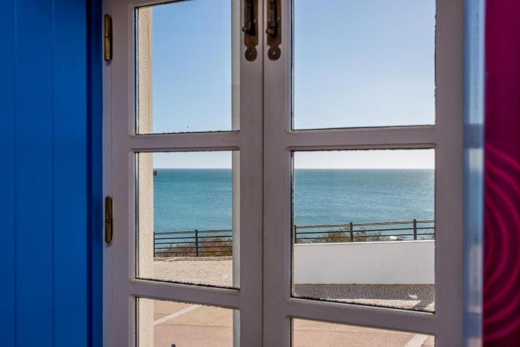 Refurbished Beachfront House, Pool, Ac, Wifi, Albufeira, Sea View Exterior photo
